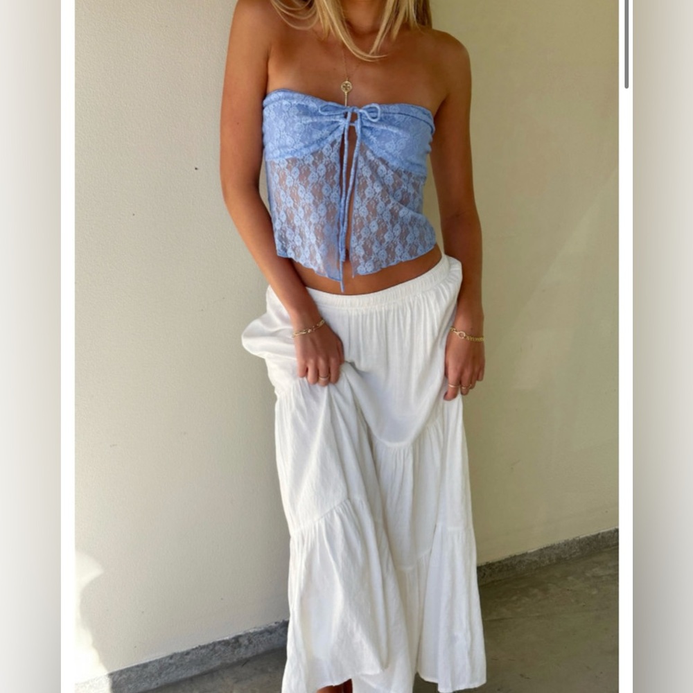 Isabelle’s Cabinet Holding on to you Top Blue Lace Strapless